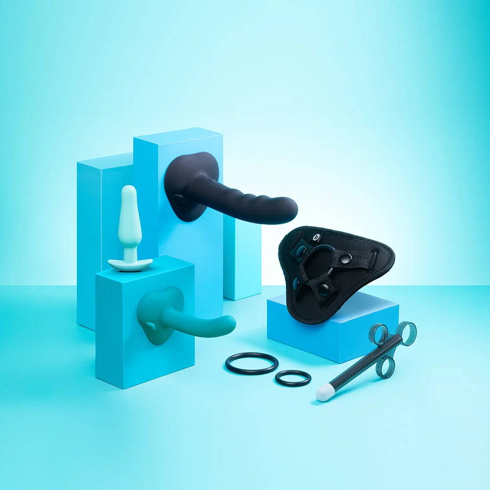 B-Vibe Strap-It-On 后庭训练套装（含三支假阳具与束带）