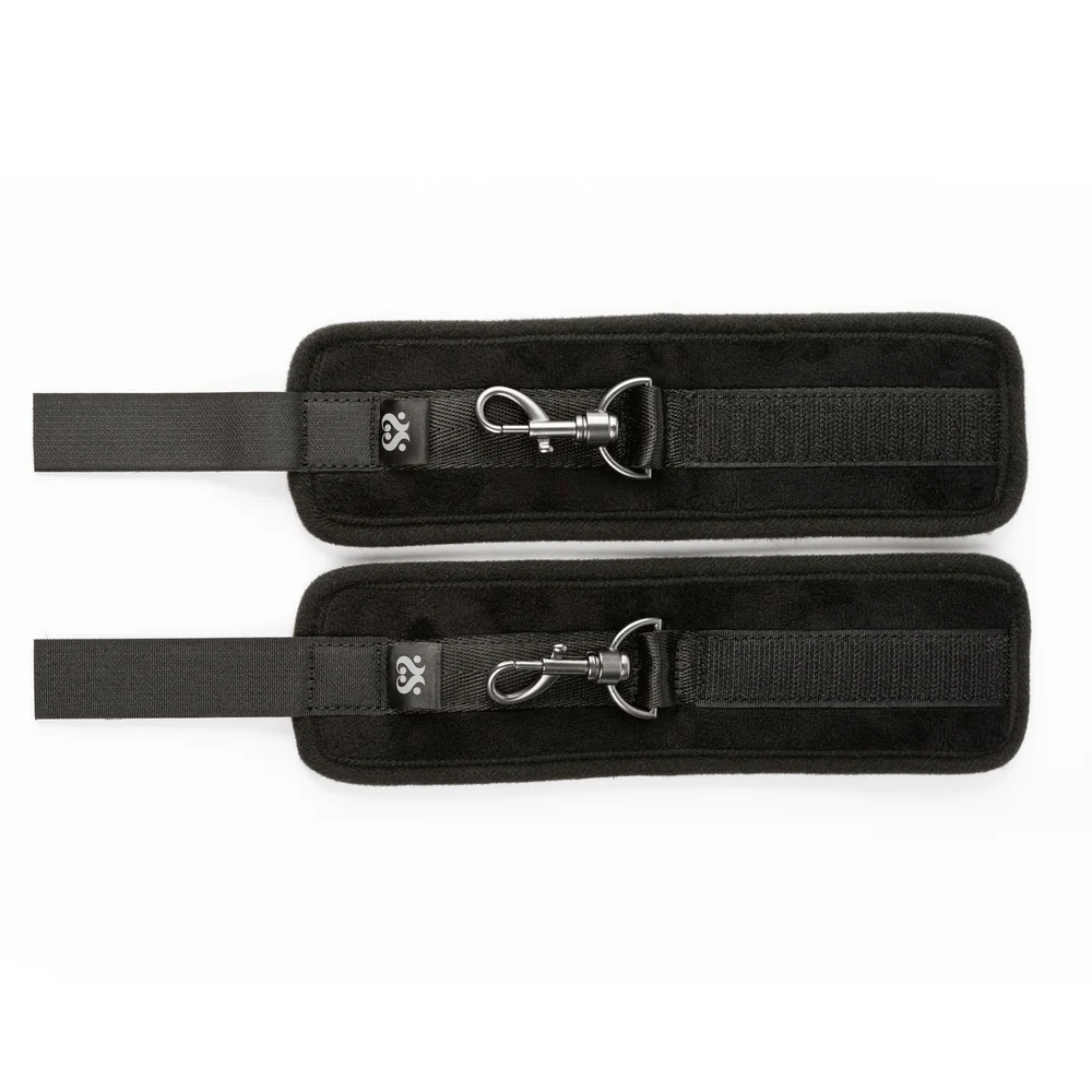 Sei Mio Sensually Secured Padded Wrist Restraints