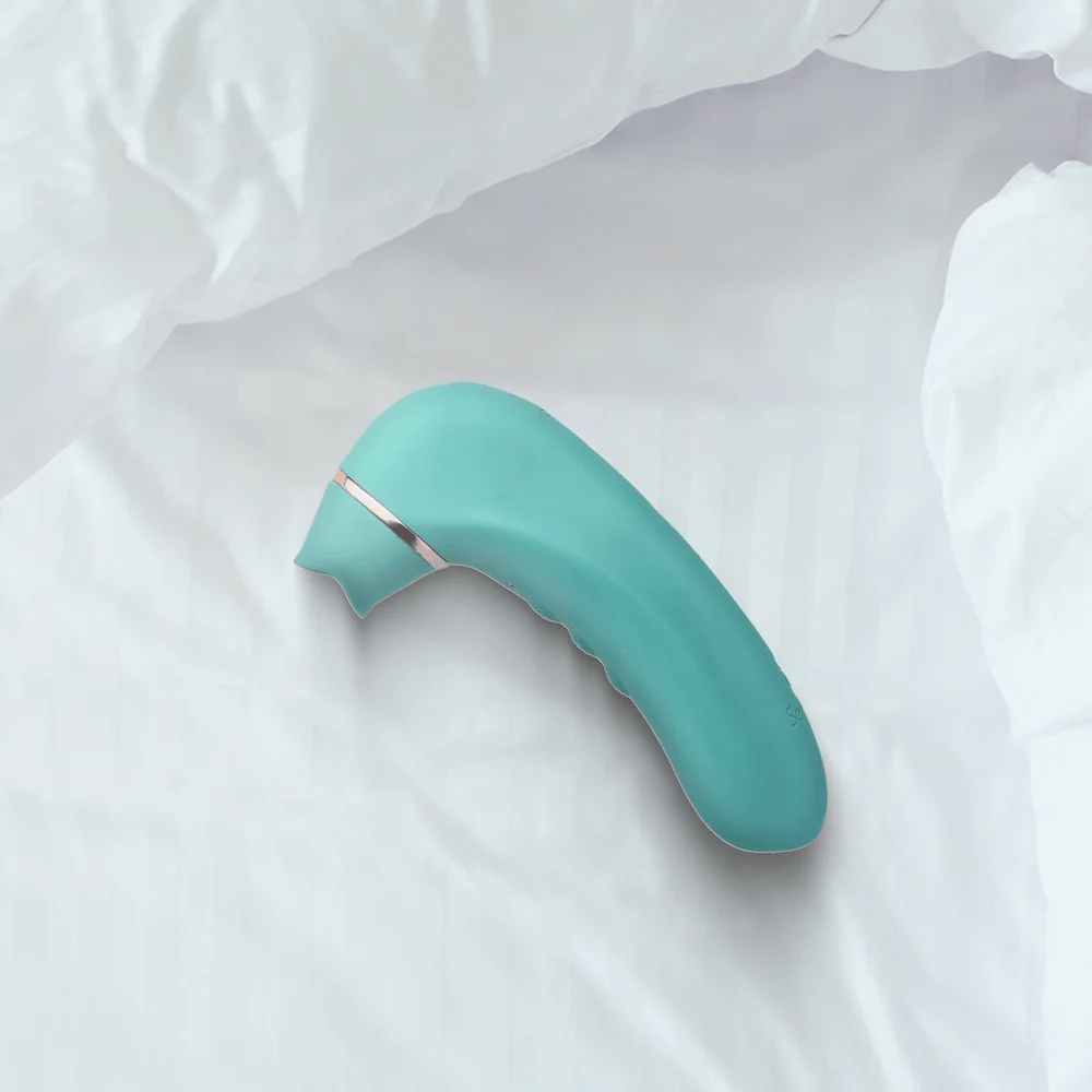Nu Sensuelle Trinitii Tongue Vibe in 18k Gold