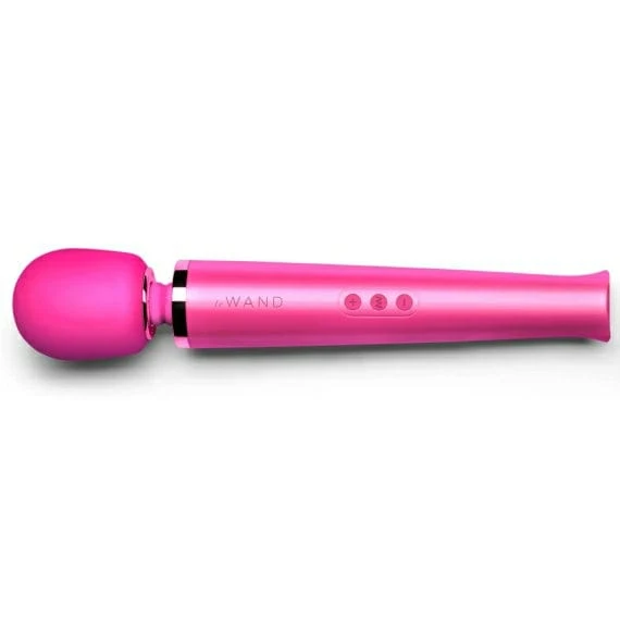 Le Wand Rechargeable Vibrating Wand Massager Set