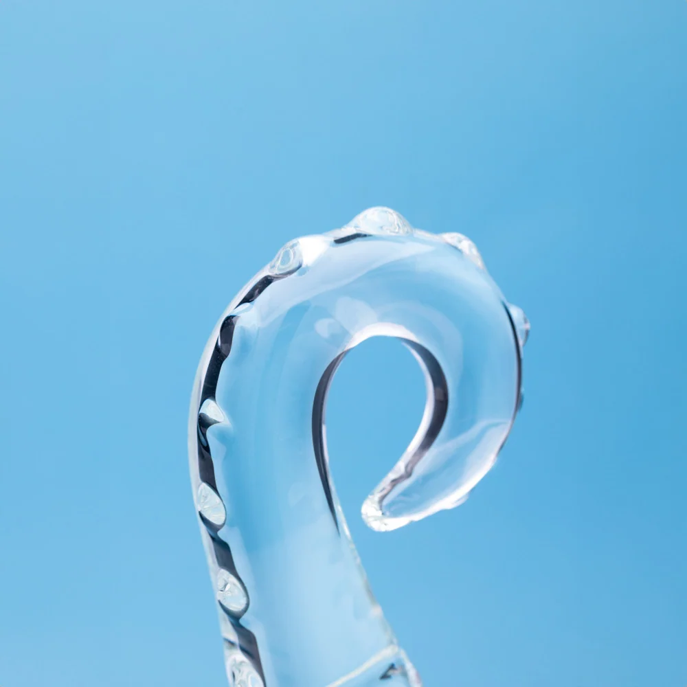 Clarity Hera's Tempest 5.5-Inch Glass Dildo with Sculptural Circular Handle