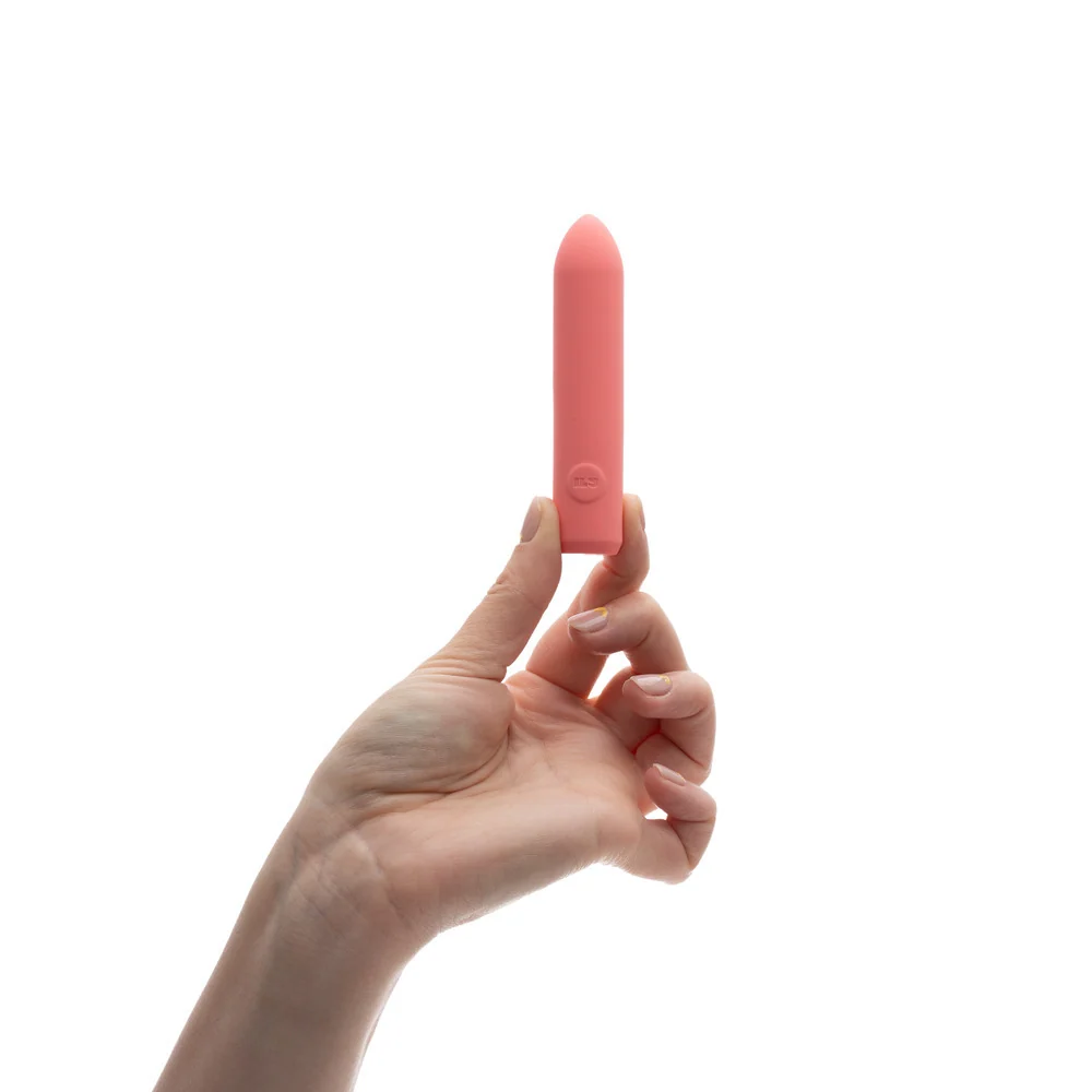 Je Joue ILY Bullet Vibrator, Rechargeable and Travel-Friendly