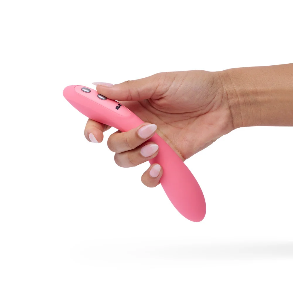 Je Joue ILY Warming Wand Vibrator with 3 Speeds and 7 Patterns