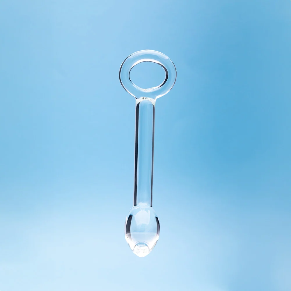 Clarity Hera's Halo 6-Inch Borosilicate Glass Dildo with Circular Handle