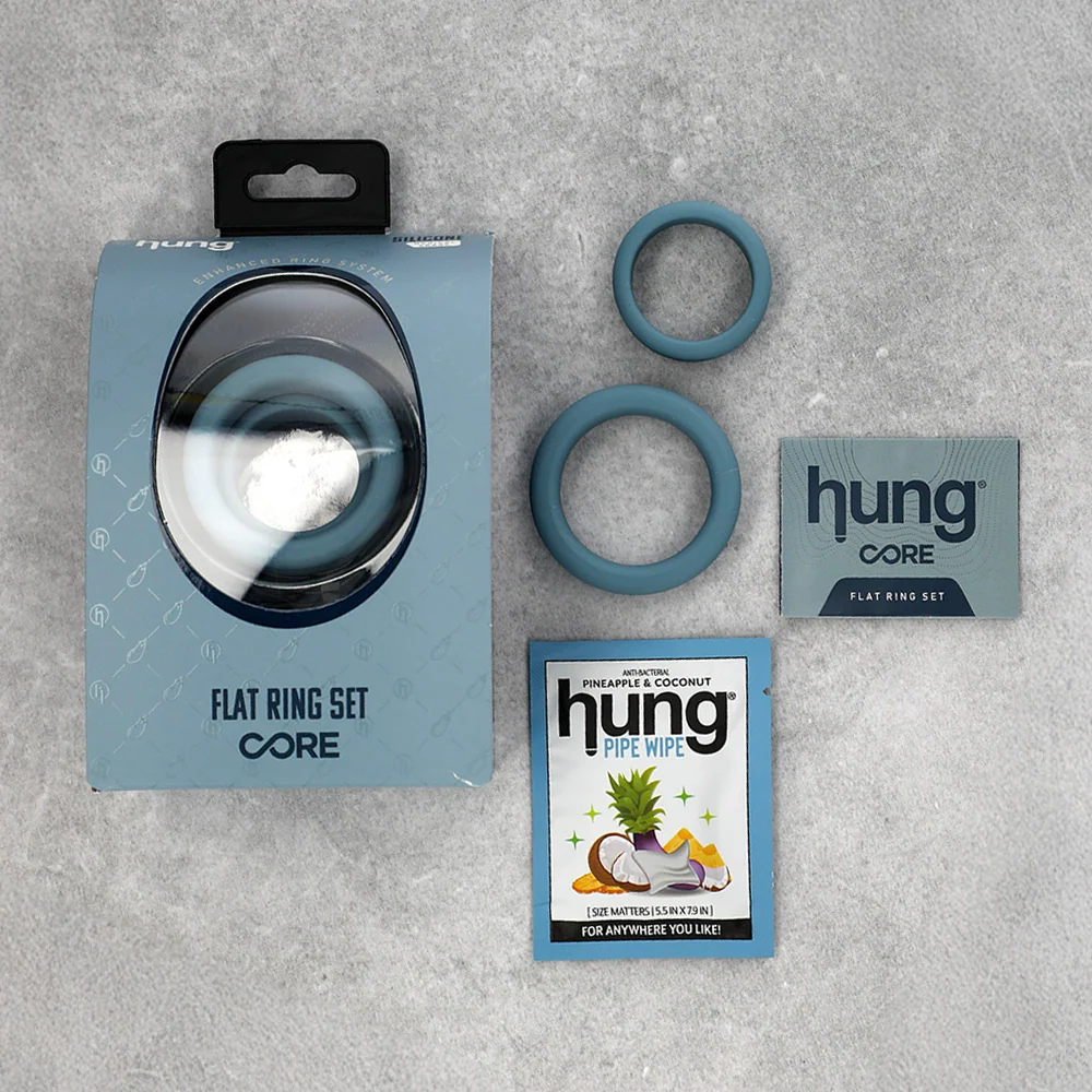 Hung Flat Ring Set with Roll-Proof Contours in 2 Sizes