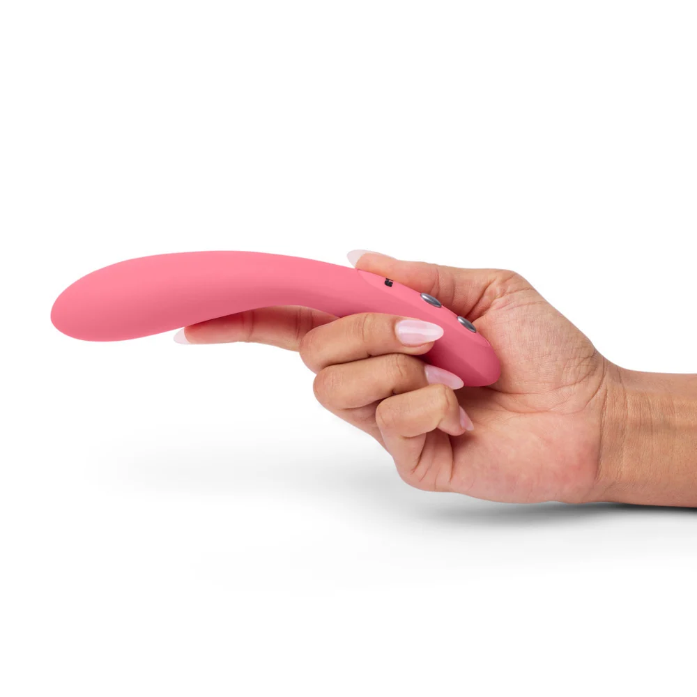 Je Joue ILY Warming Wand Vibrator with 3 Speeds and 7 Patterns